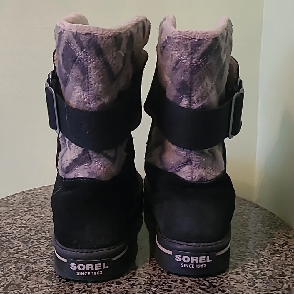 Sorel Newbie Short Boots Black Water-resistant Suede Leather Wmn 8.5 Winter Gray